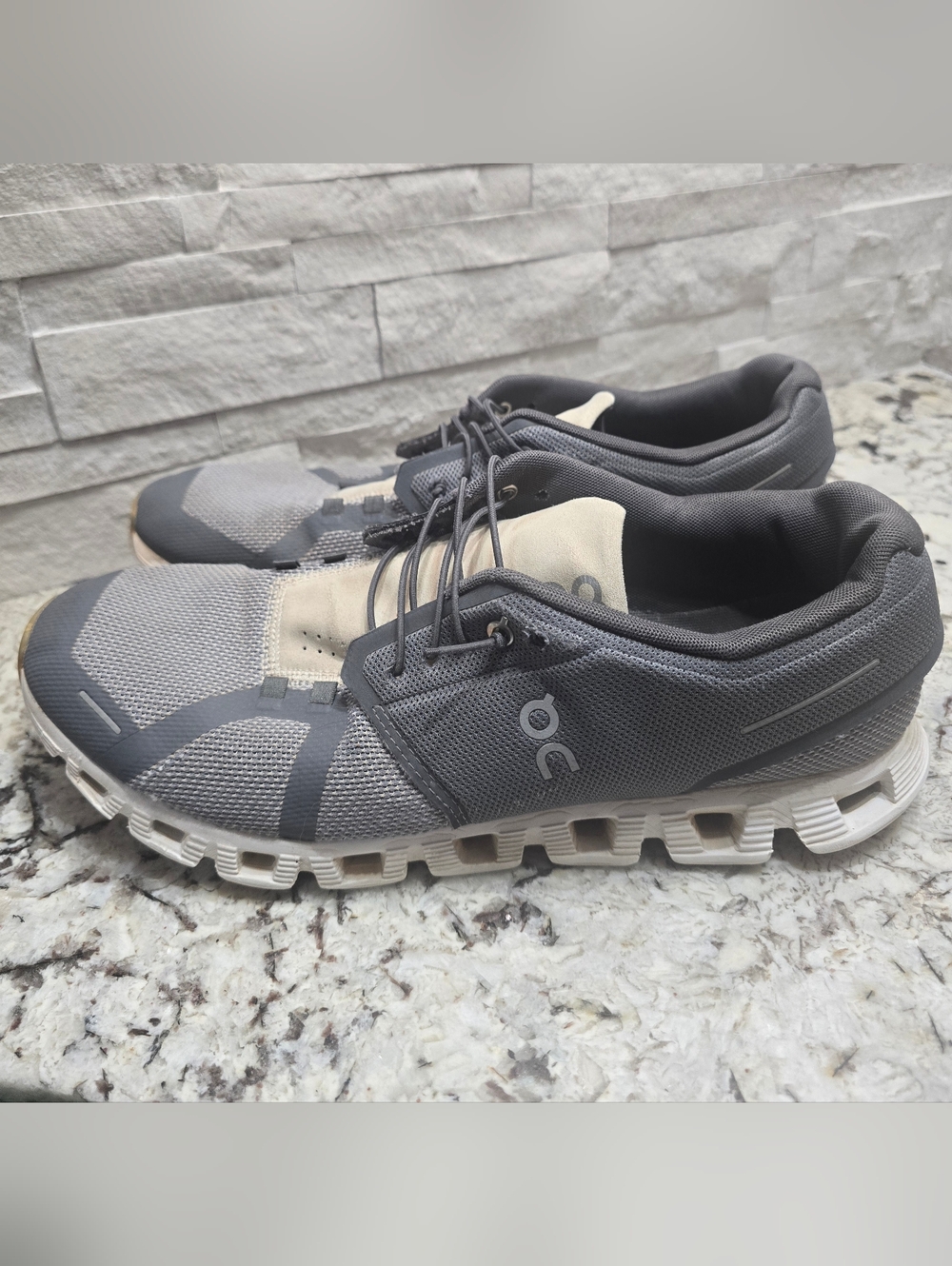 On Running Men's Cloud Sneakers in Gray and Cream Mens 13